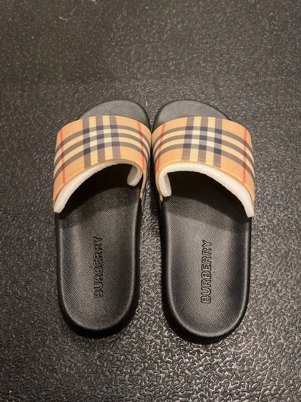 Burberry Women’s Check Slides Size 8.5
